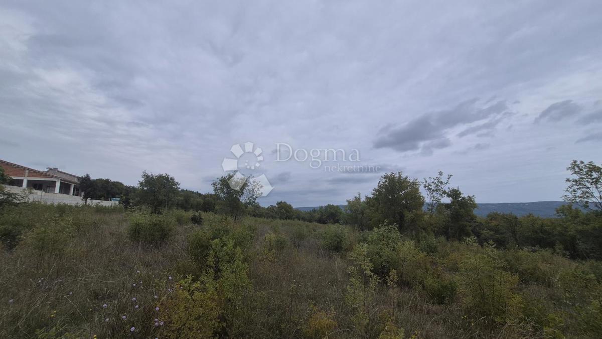 Terreno edificabile Rakalj, Marčana, 2.878m2