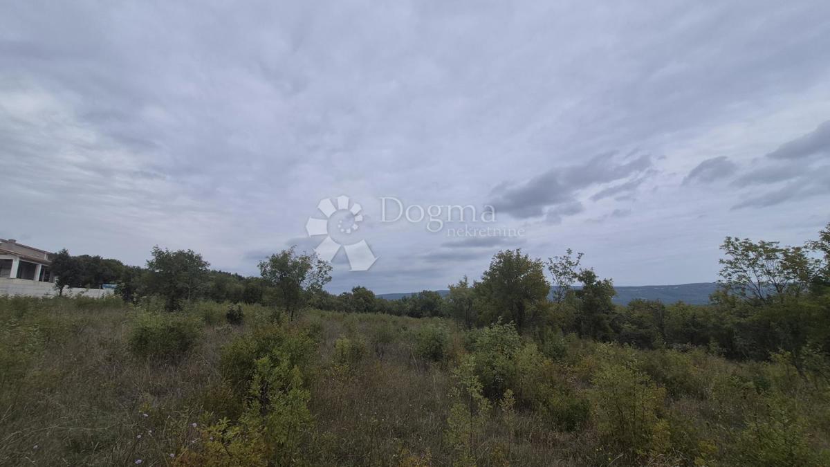 Terreno edificabile Rakalj, Marčana, 2.878m2