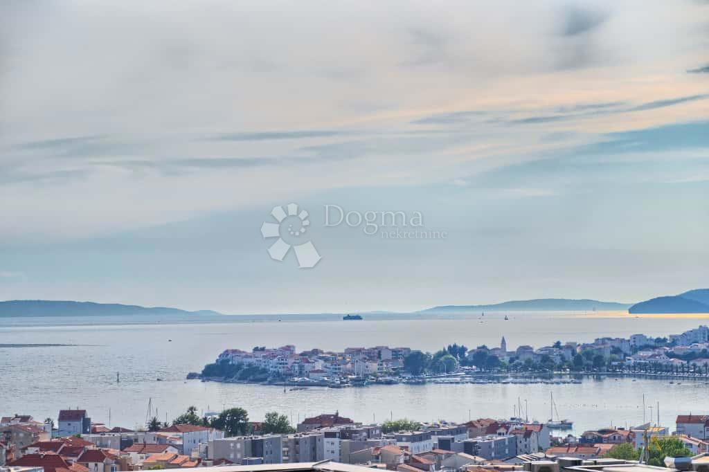 Casa Strožanac, Podstrana, 293m2