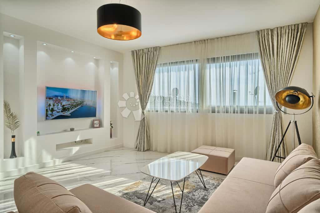 Casa Strožanac, Podstrana, 293m2