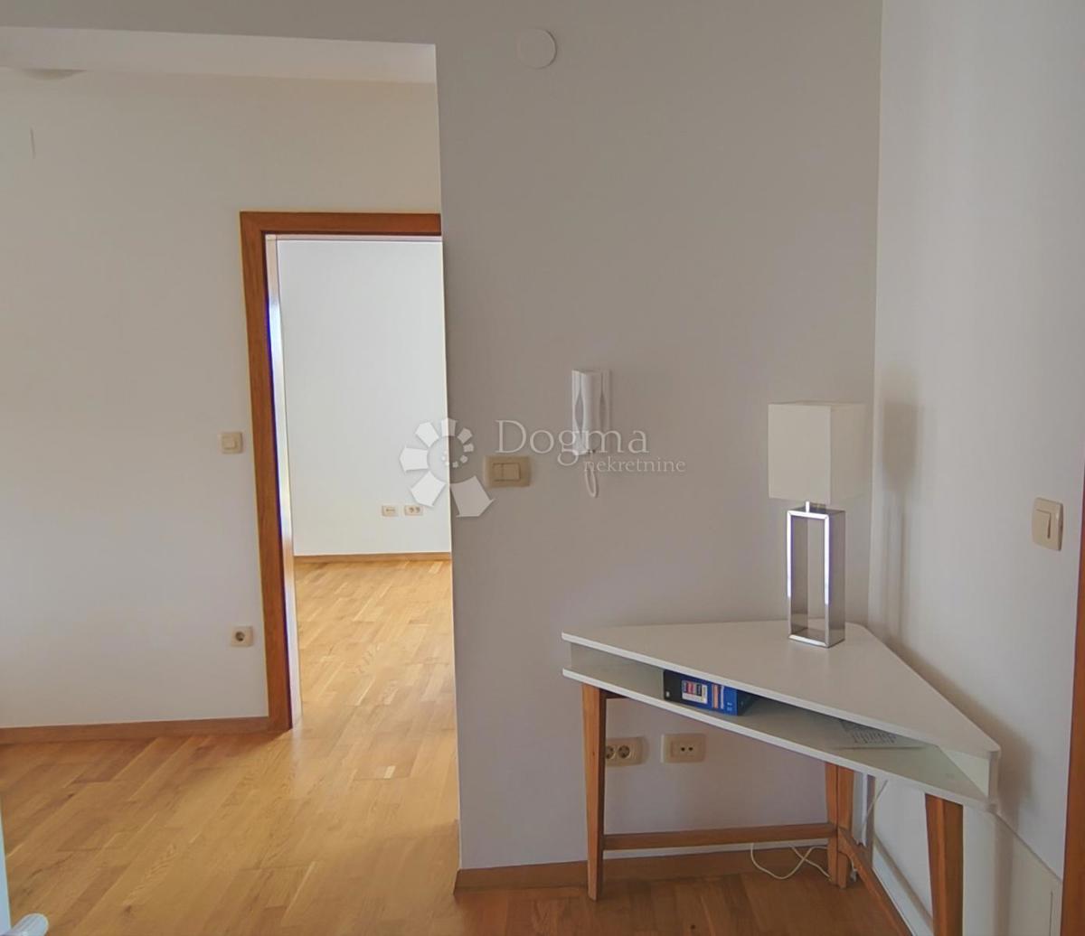 Allogio Lug Samoborski, Samobor - Okolica, 94,65m2