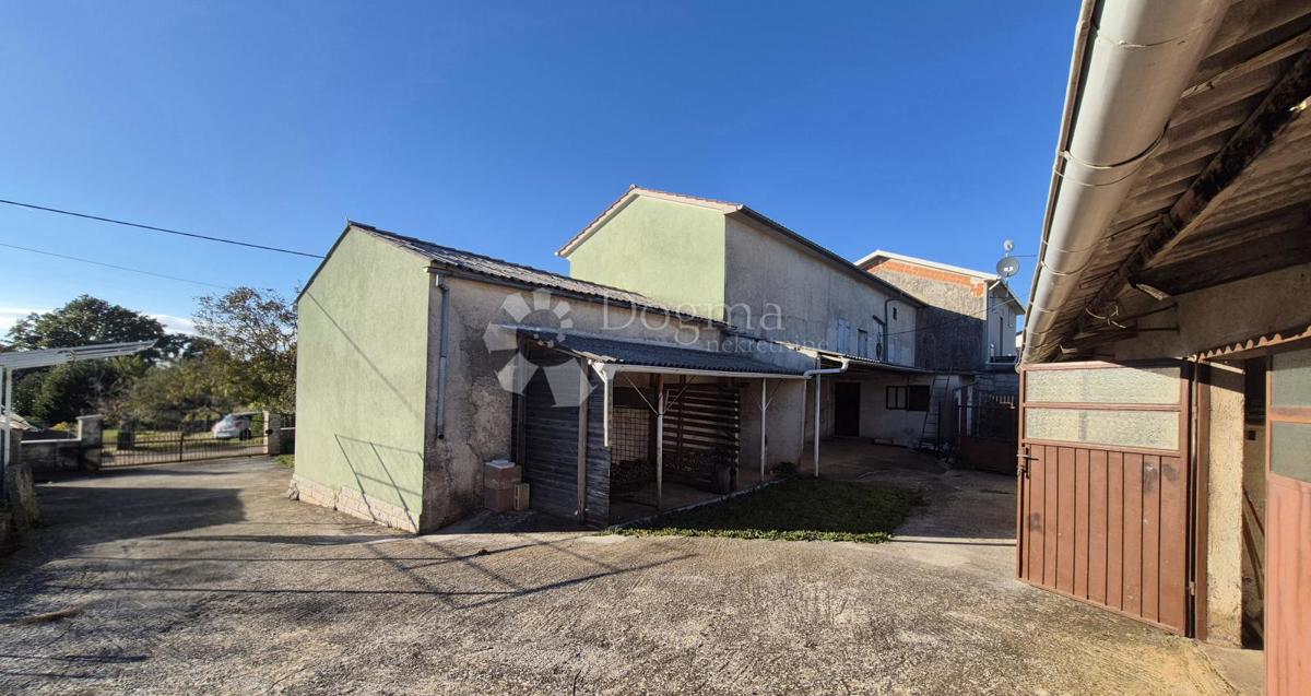 Tenuta di famiglia vicino a Žminj