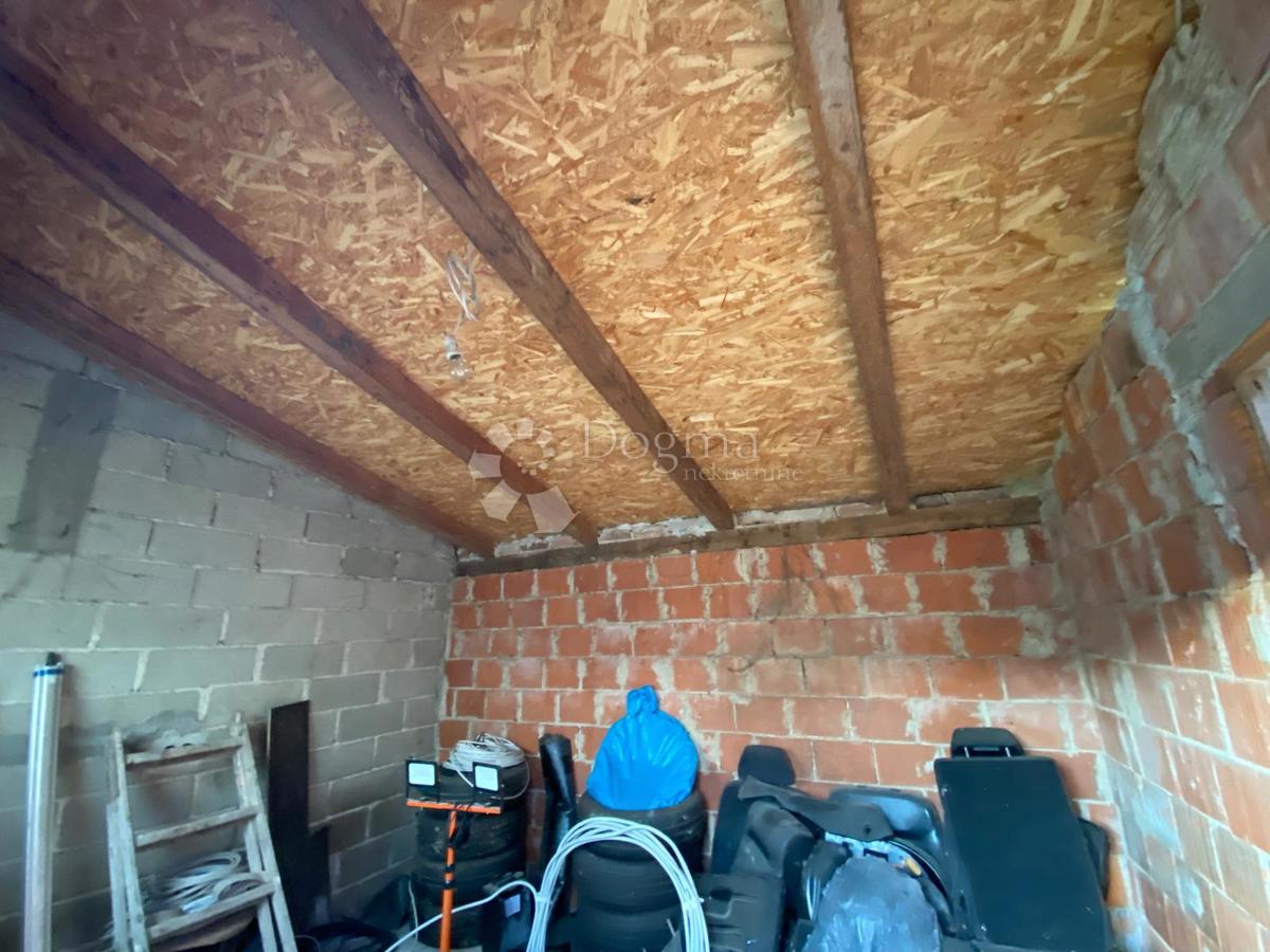 Casa Voloder, Popovača, 177m2