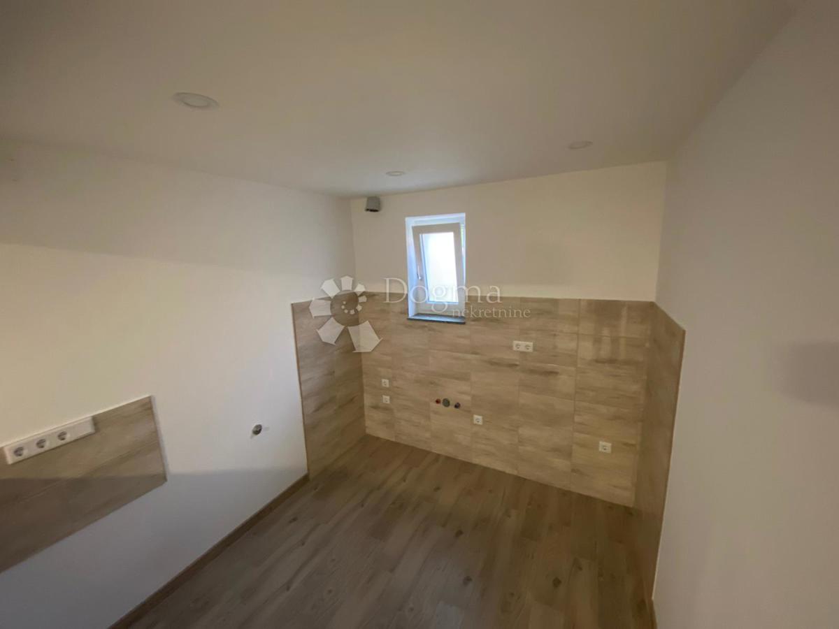 Casa Voloder, Popovača, 177m2