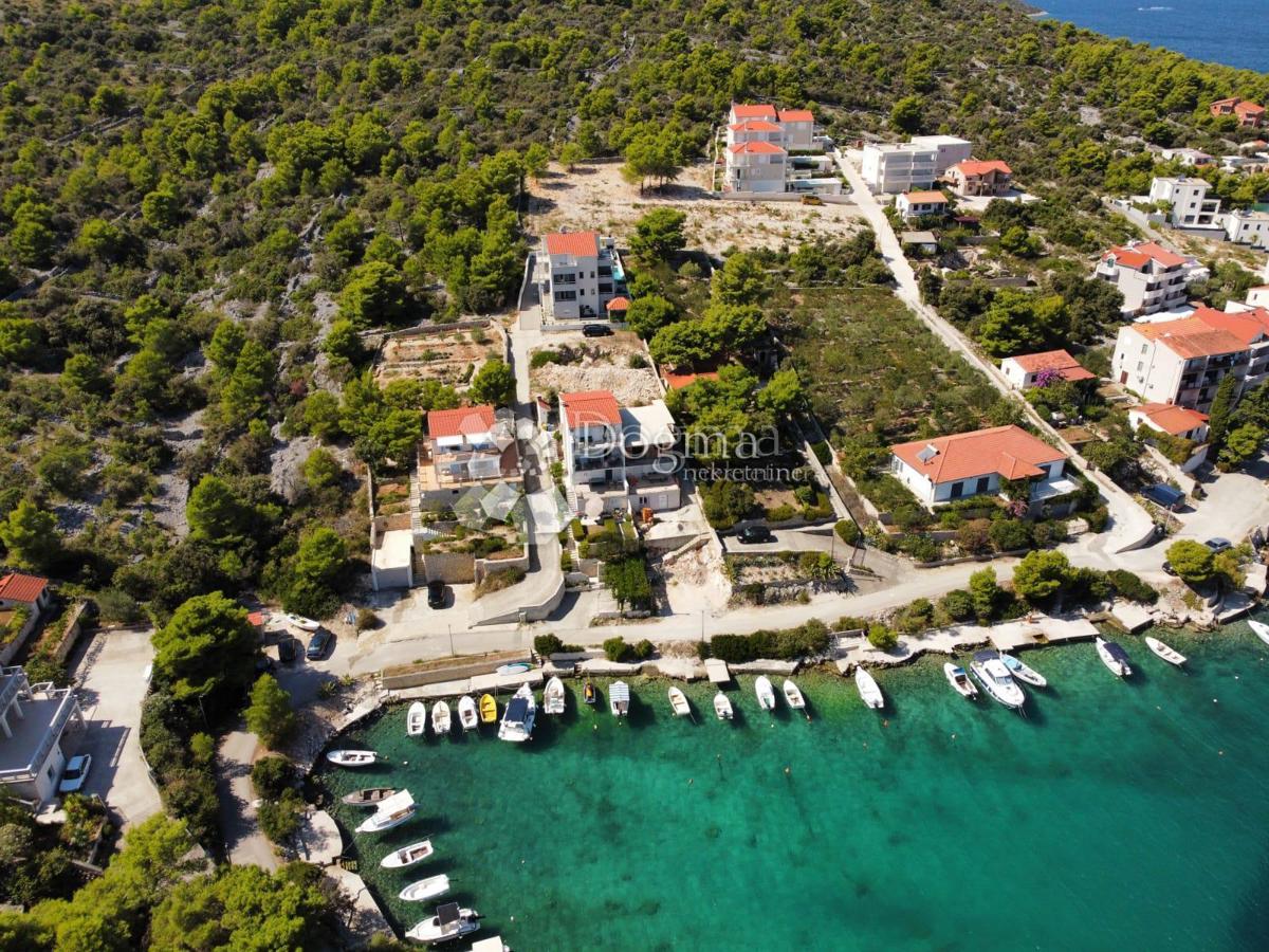 Terreno edificabile Ražanj, Rogoznica, 1.365m2