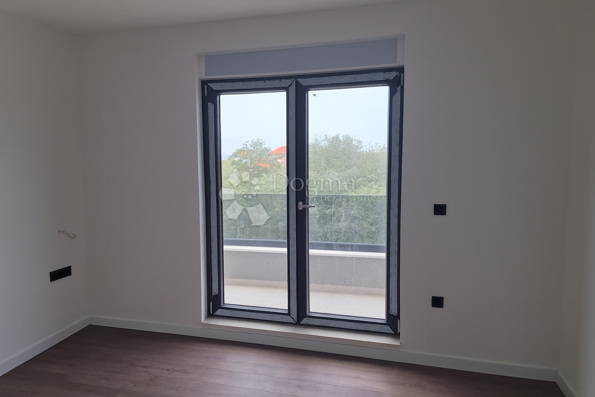 Moderno edificio di nuova costruzione a 200 m dal mare