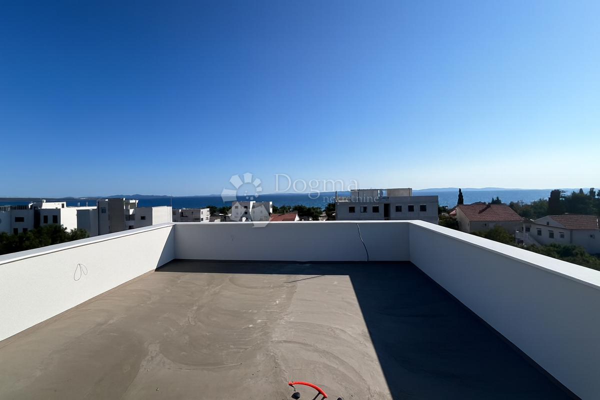 Moderno edificio di nuova costruzione a 200 m dal mare