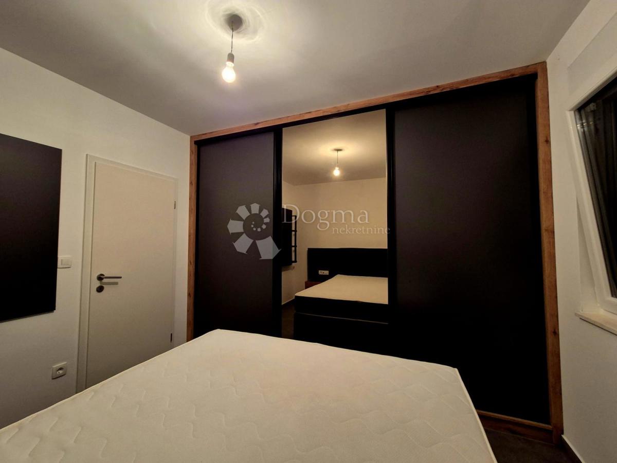 Allogio Okrug Gornji, Okrug, 60m2