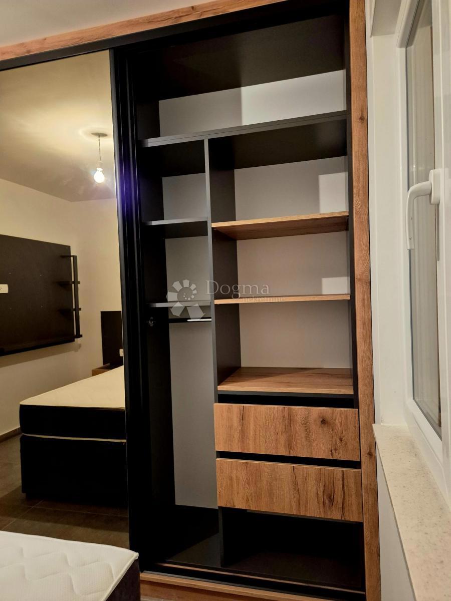 Allogio Okrug Gornji, Okrug, 60m2