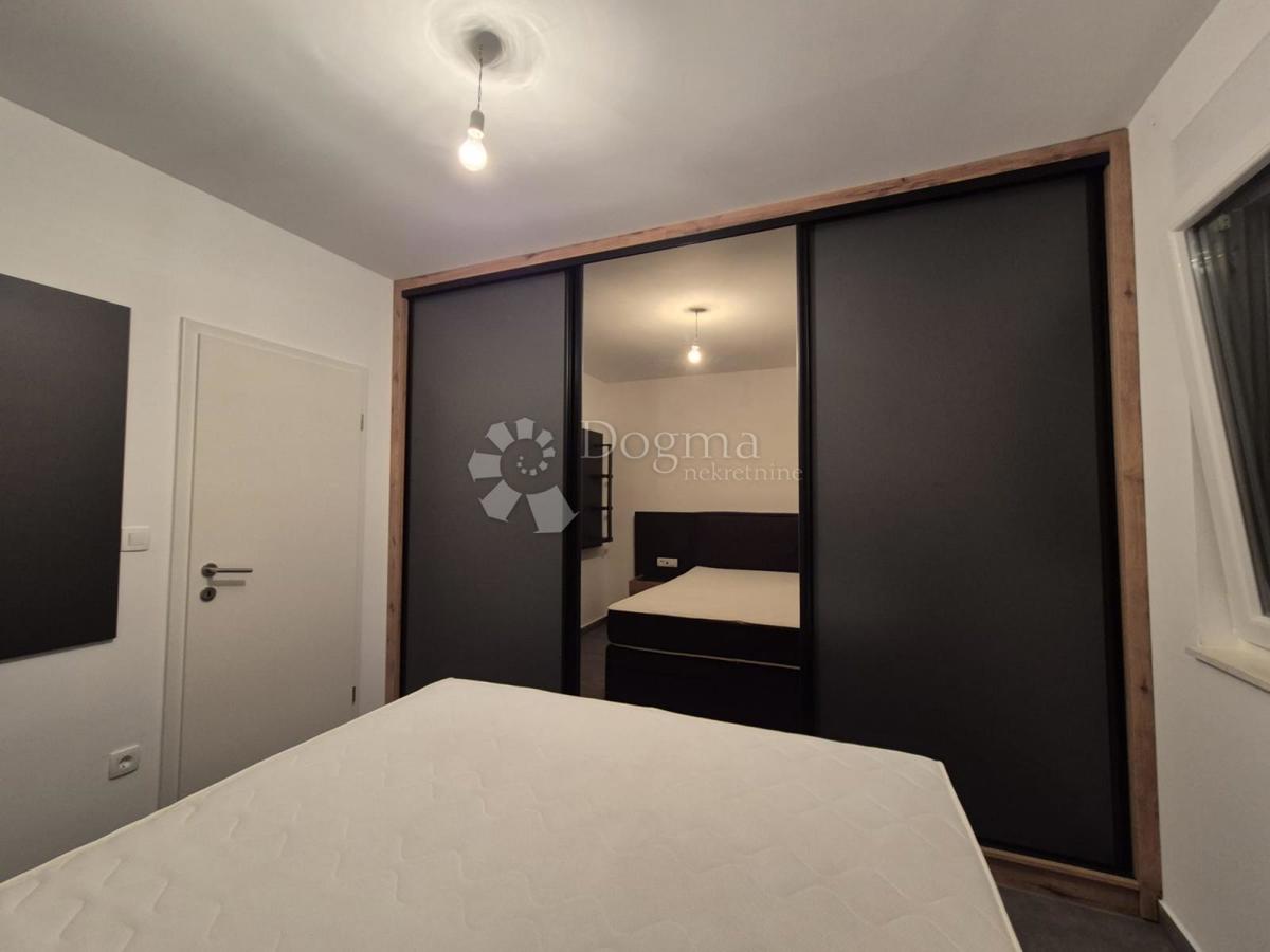 Allogio Okrug Gornji, Okrug, 60m2