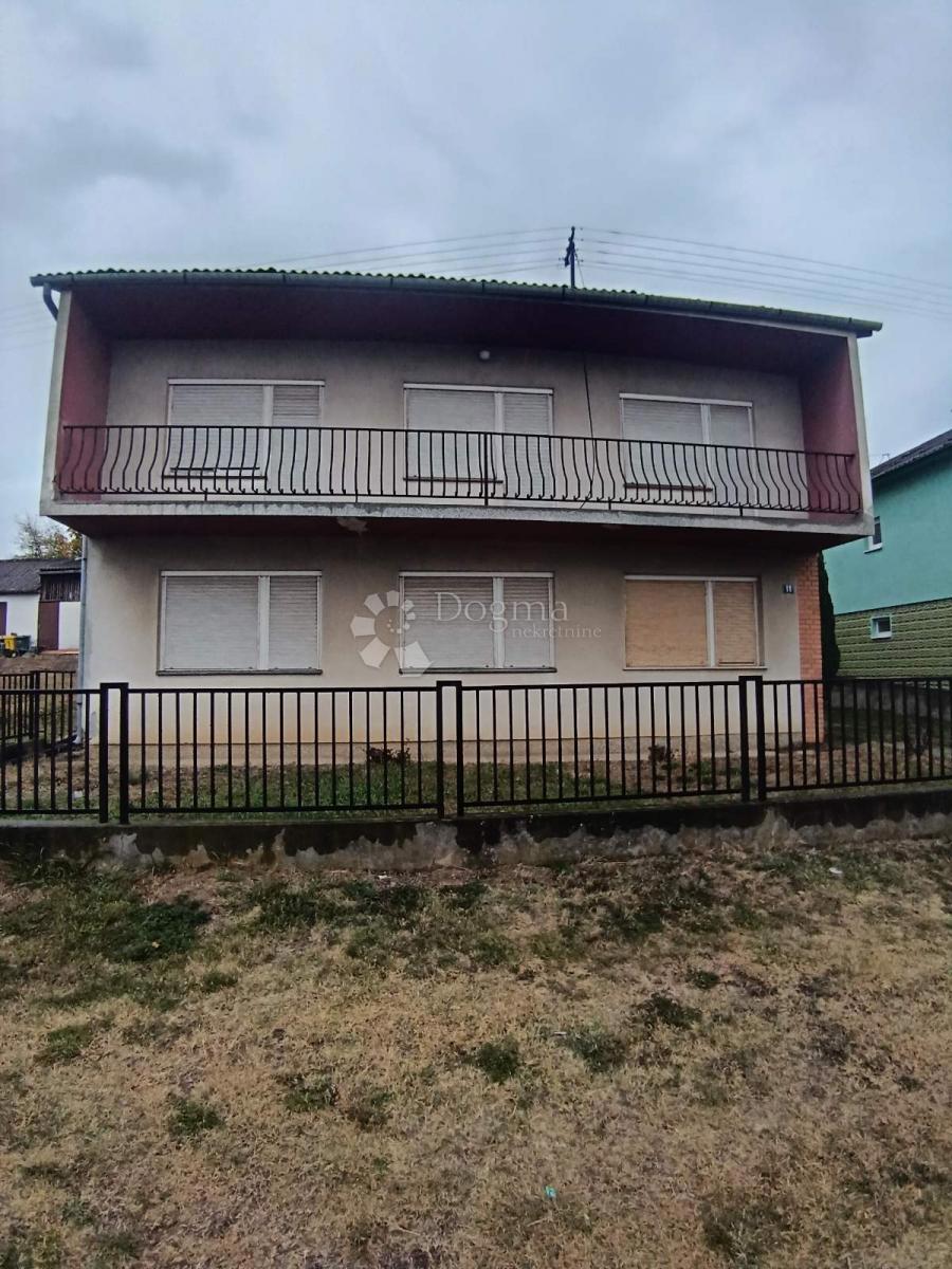 Casa Beli Manastir, 191,47m2