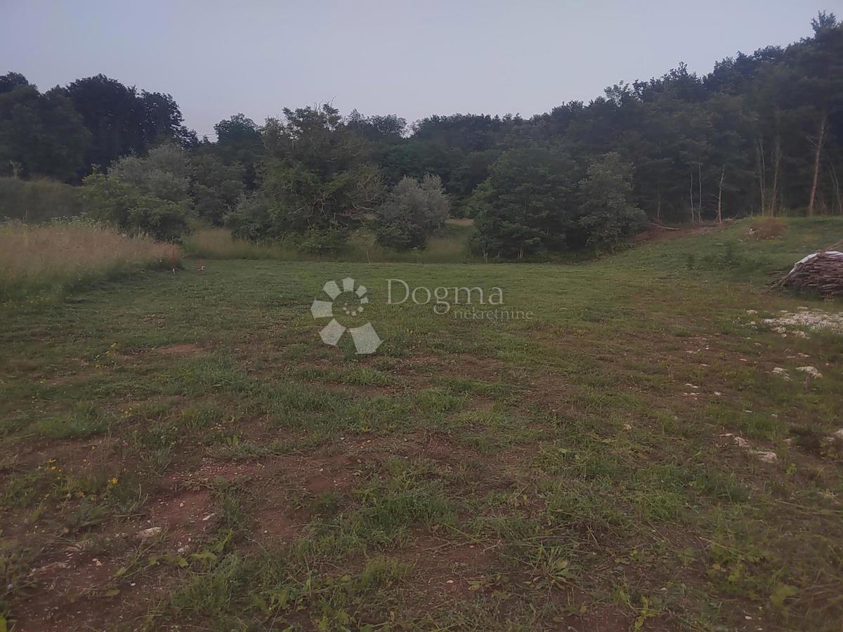 Terreno edificabile in posizione tranquilla