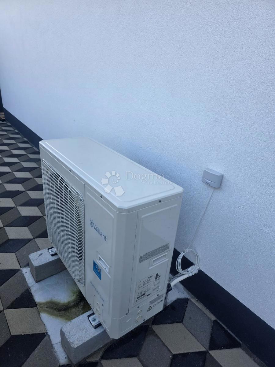 Casa Babinec, Cestica, 150m2