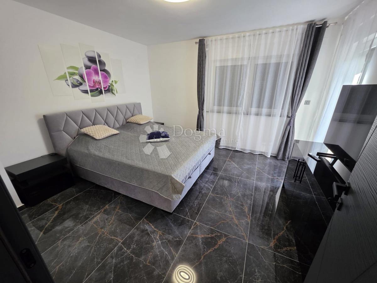 Casa Babinec, Cestica, 150m2