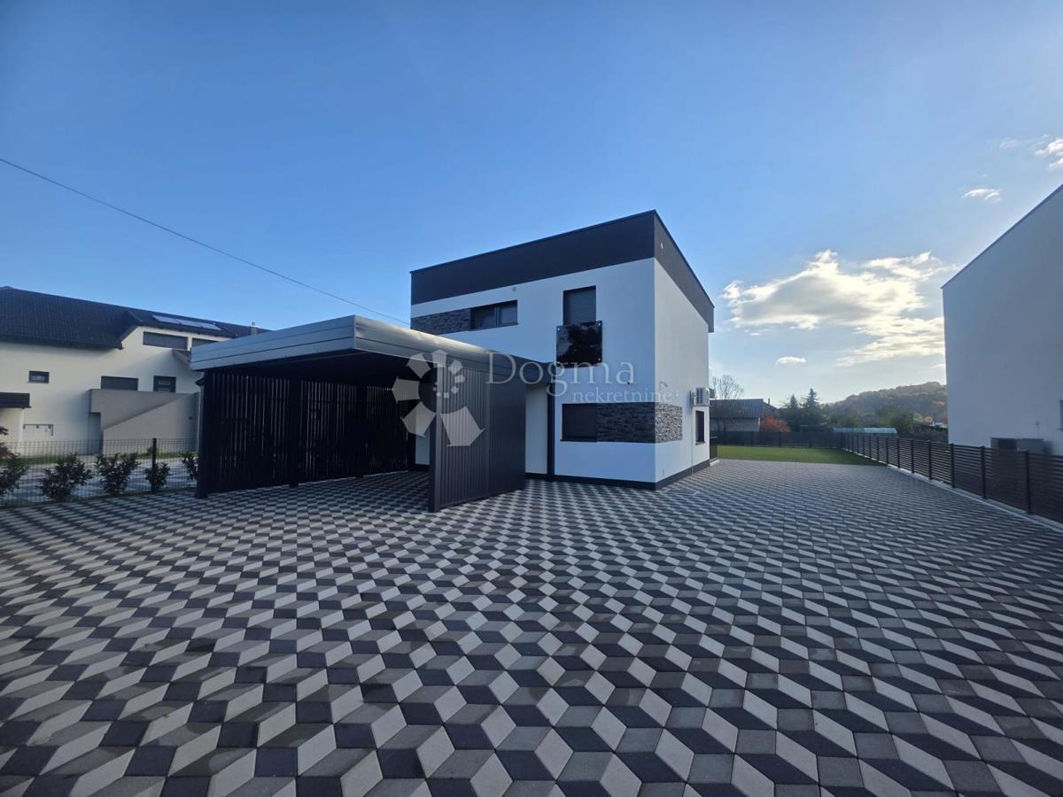 Casa Babinec, Cestica, 150m2