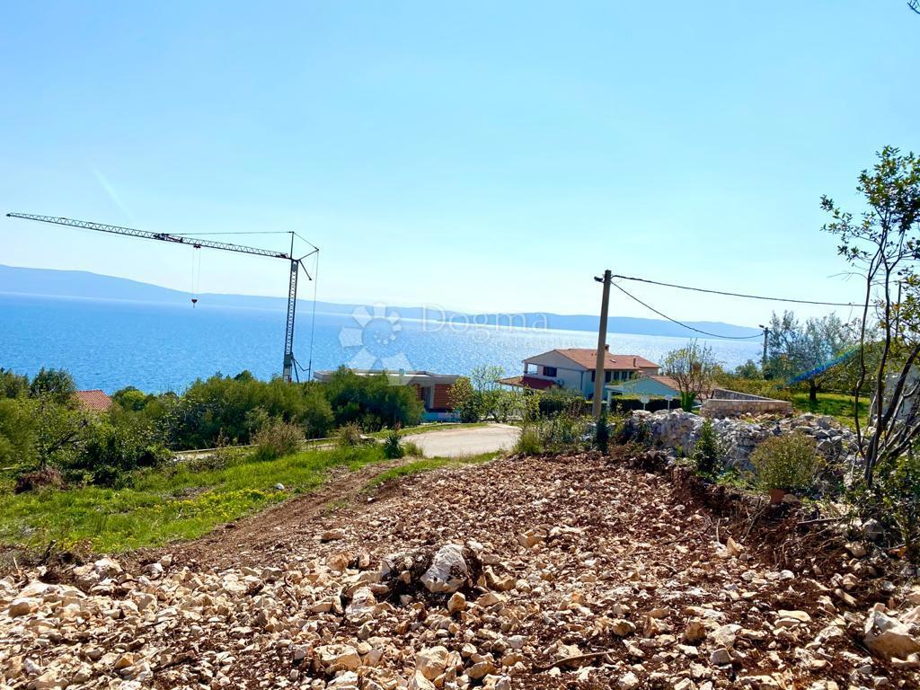 Terreno edificabile Ravni, Raša, 1.111m2