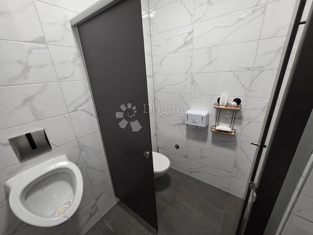 Locale commerciale Sračinec, 111,93m2