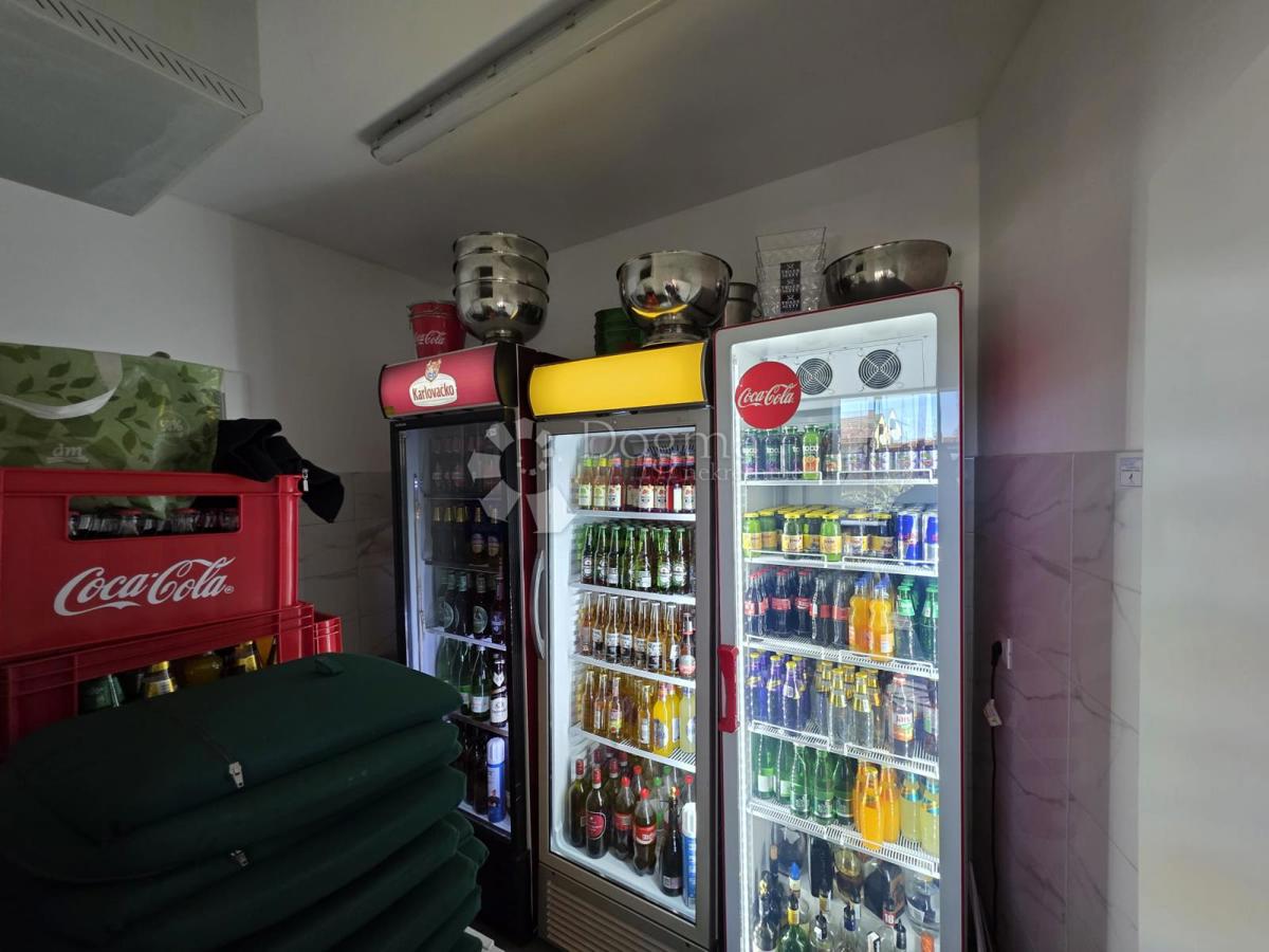 Locale commerciale Sračinec, 111,93m2