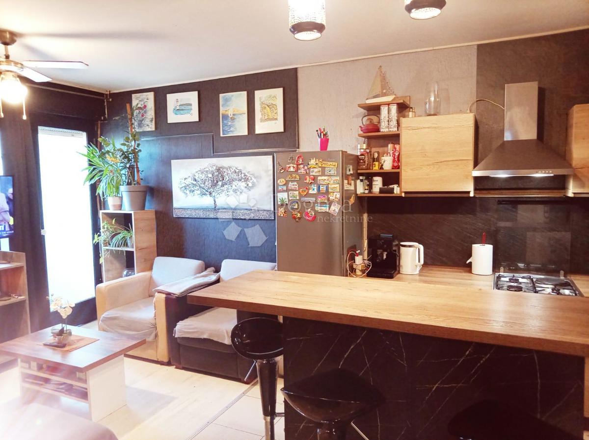 Allogio Turnić, Rijeka, 65m2