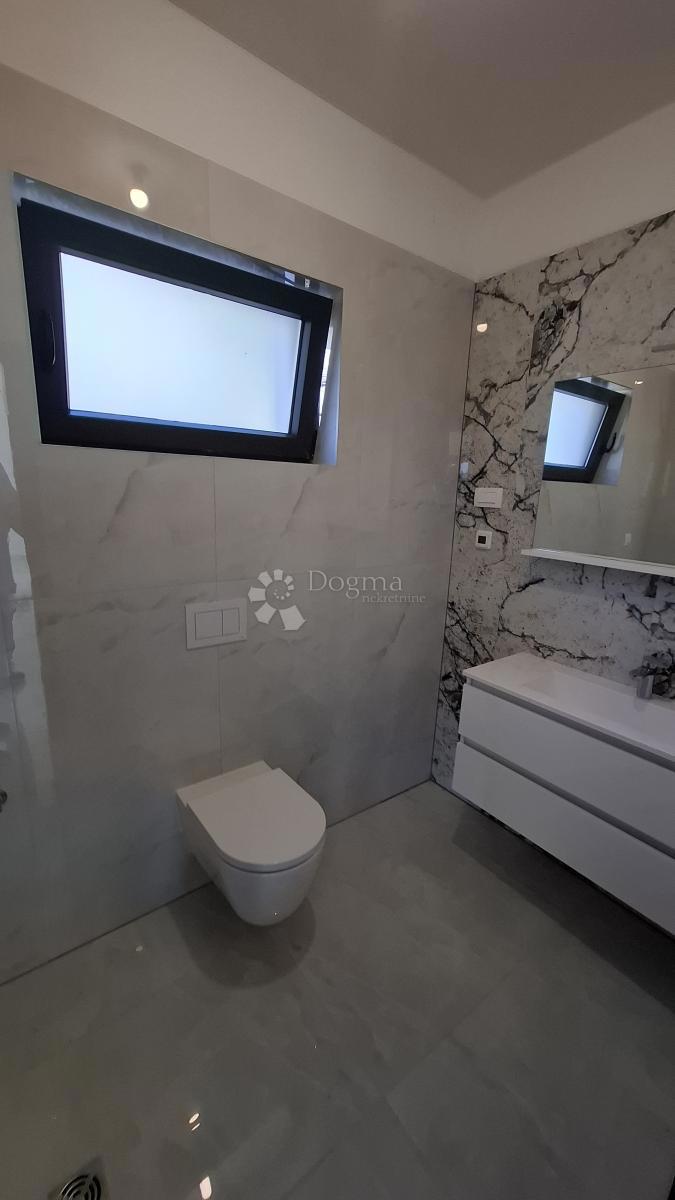 Casa Kornić, Krk, 150m2