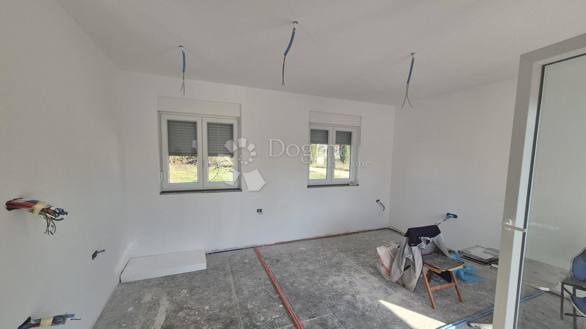 Casa Monteserpo - Komunal, Pula, 81m2