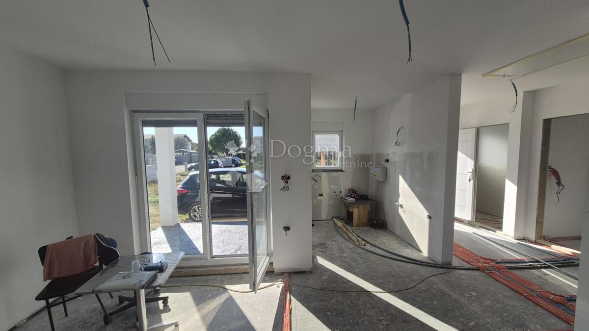 Casa Monteserpo - Komunal, Pula, 81m2