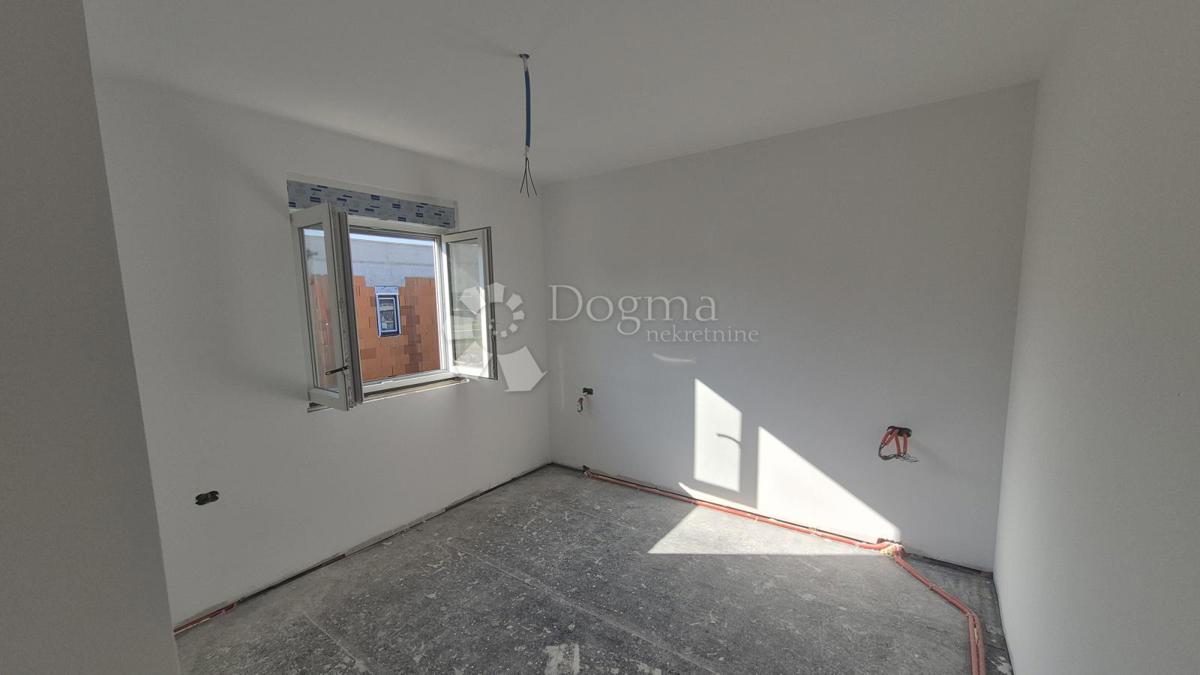 Casa Monteserpo - Komunal, Pula, 81m2