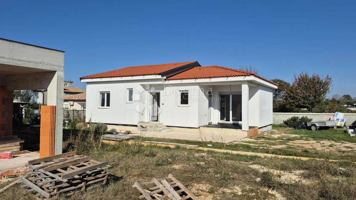 Casa Monteserpo - Komunal, Pula, 81m2