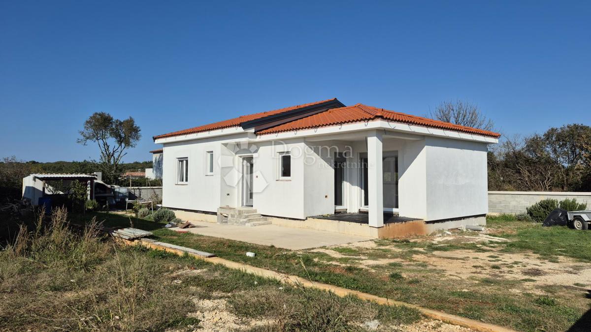 Casa Monteserpo - Komunal, Pula, 81m2