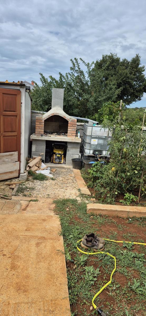 Casa Monteserpo - Komunal, Pula, 81m2