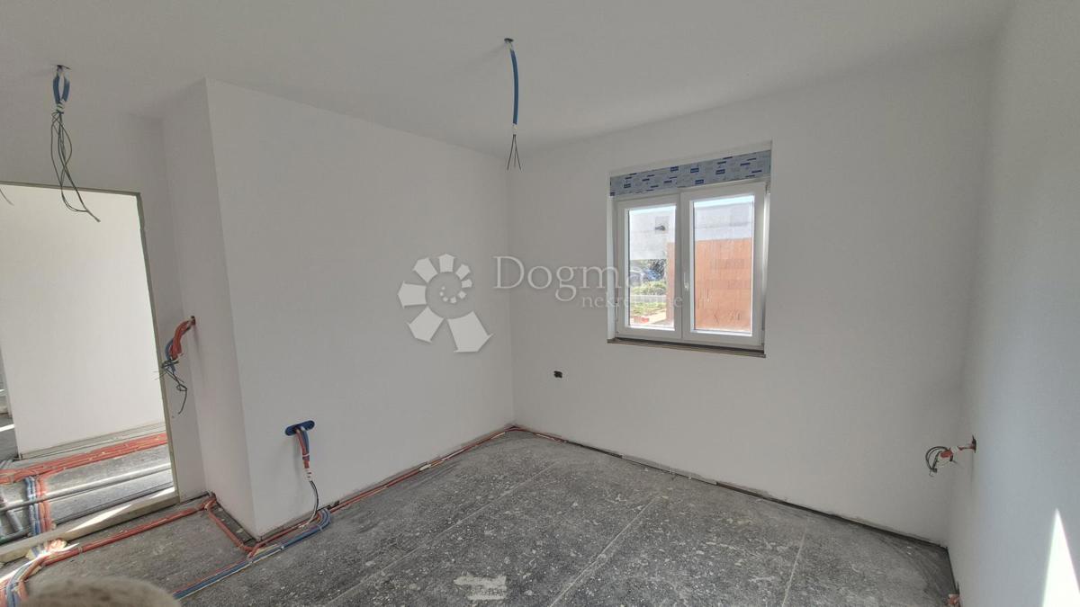 Casa Monteserpo - Komunal, Pula, 81m2