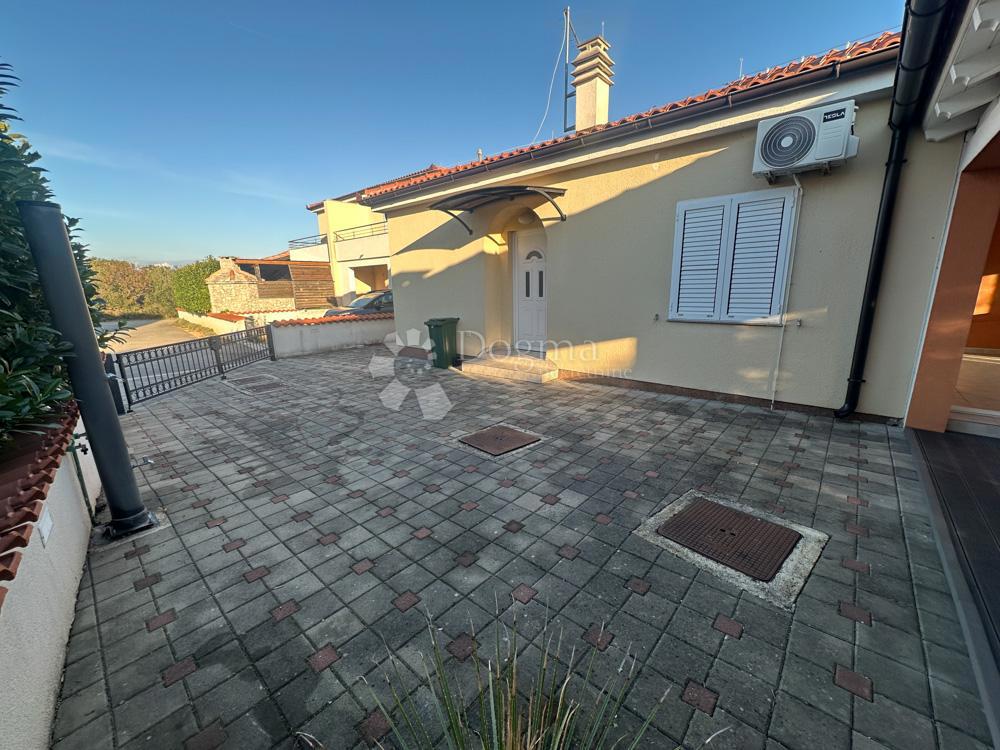 Casa Jadrija, Šibenik - Okolica, 82,45m2