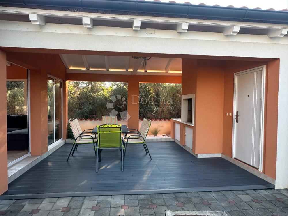 Casa Jadrija, Šibenik - Okolica, 82,45m2