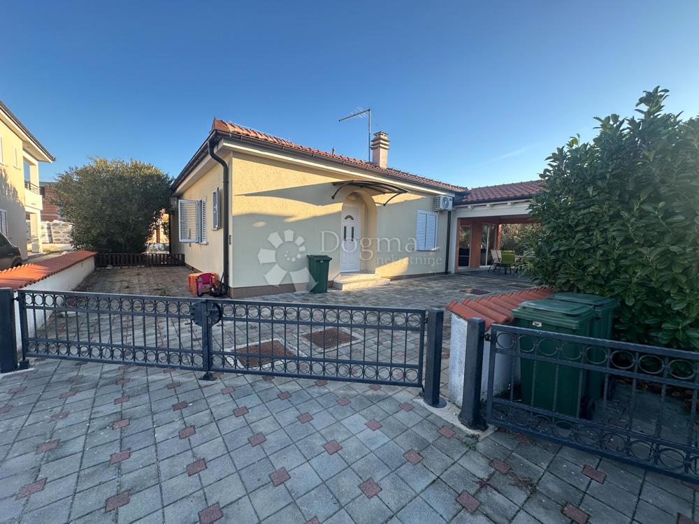 Casa Jadrija, Šibenik - Okolica, 82,45m2