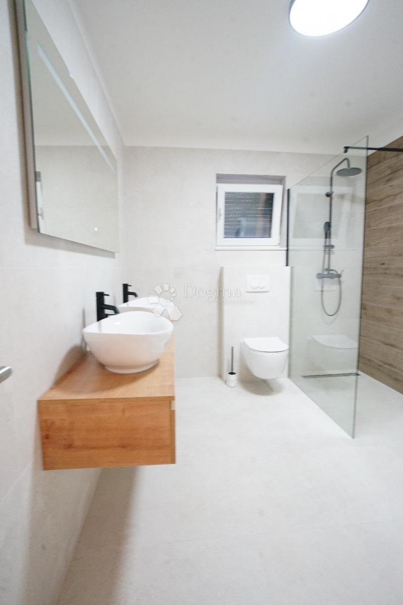 Casa Donja Jagodnja, Polača, 162m2