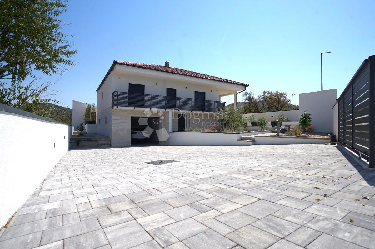 Casa Donja Jagodnja, Polača, 162m2