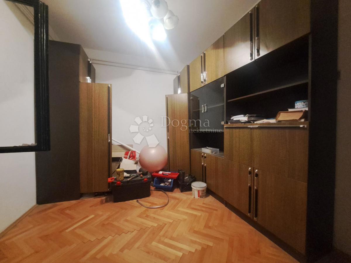 Rijeka, Pehlin, piano con vista mare