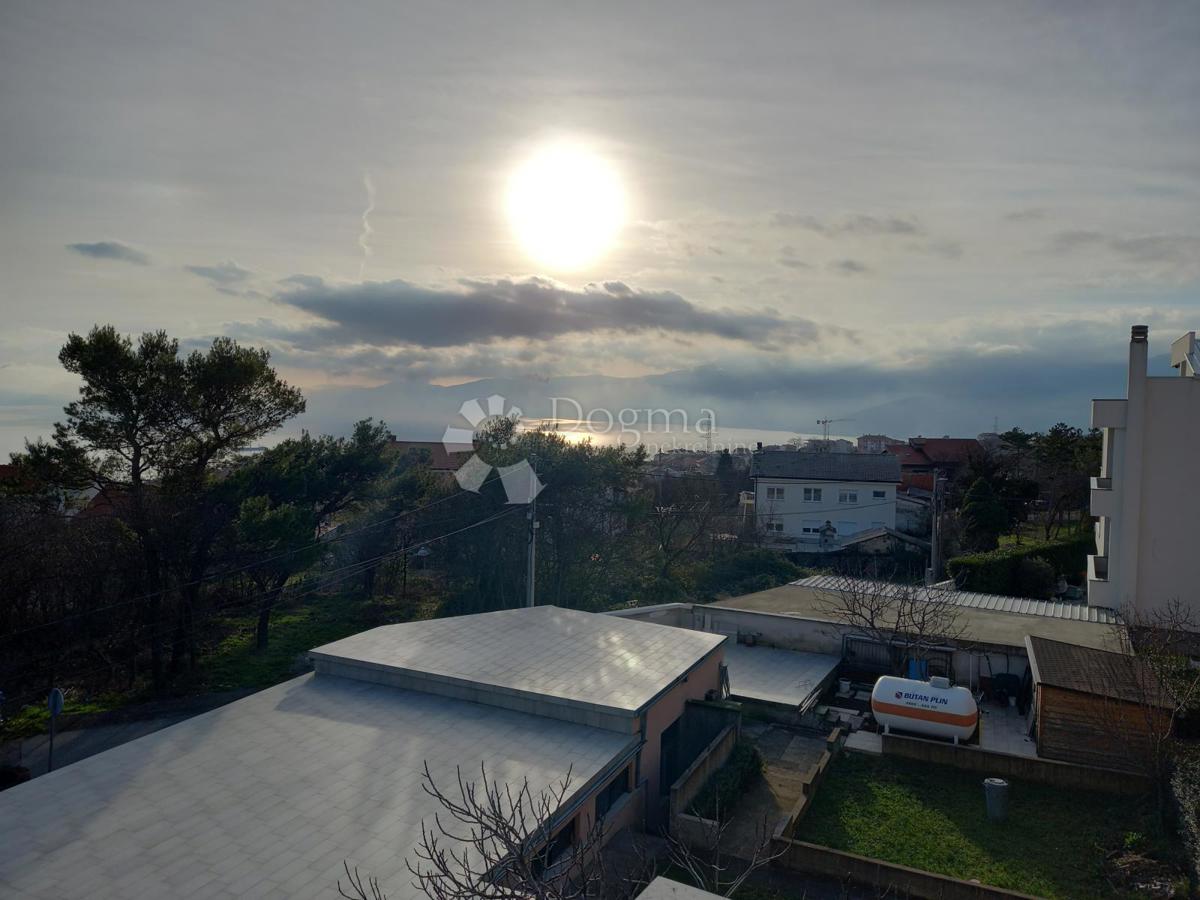 Rijeka, Pehlin, piano con vista mare