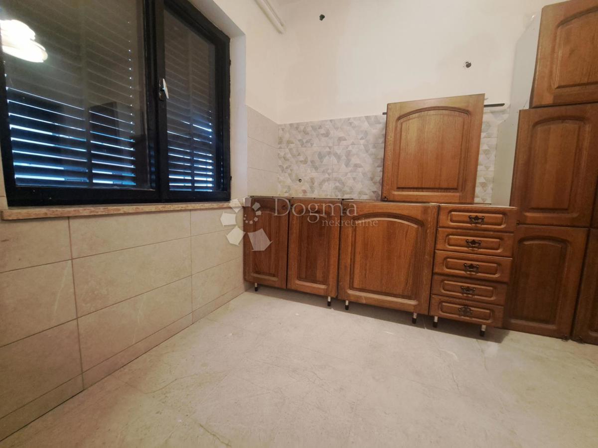 Rijeka, Pehlin, piano con vista mare