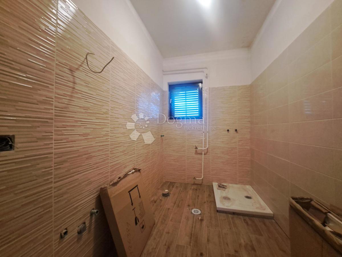 Rijeka, Pehlin, piano con vista mare