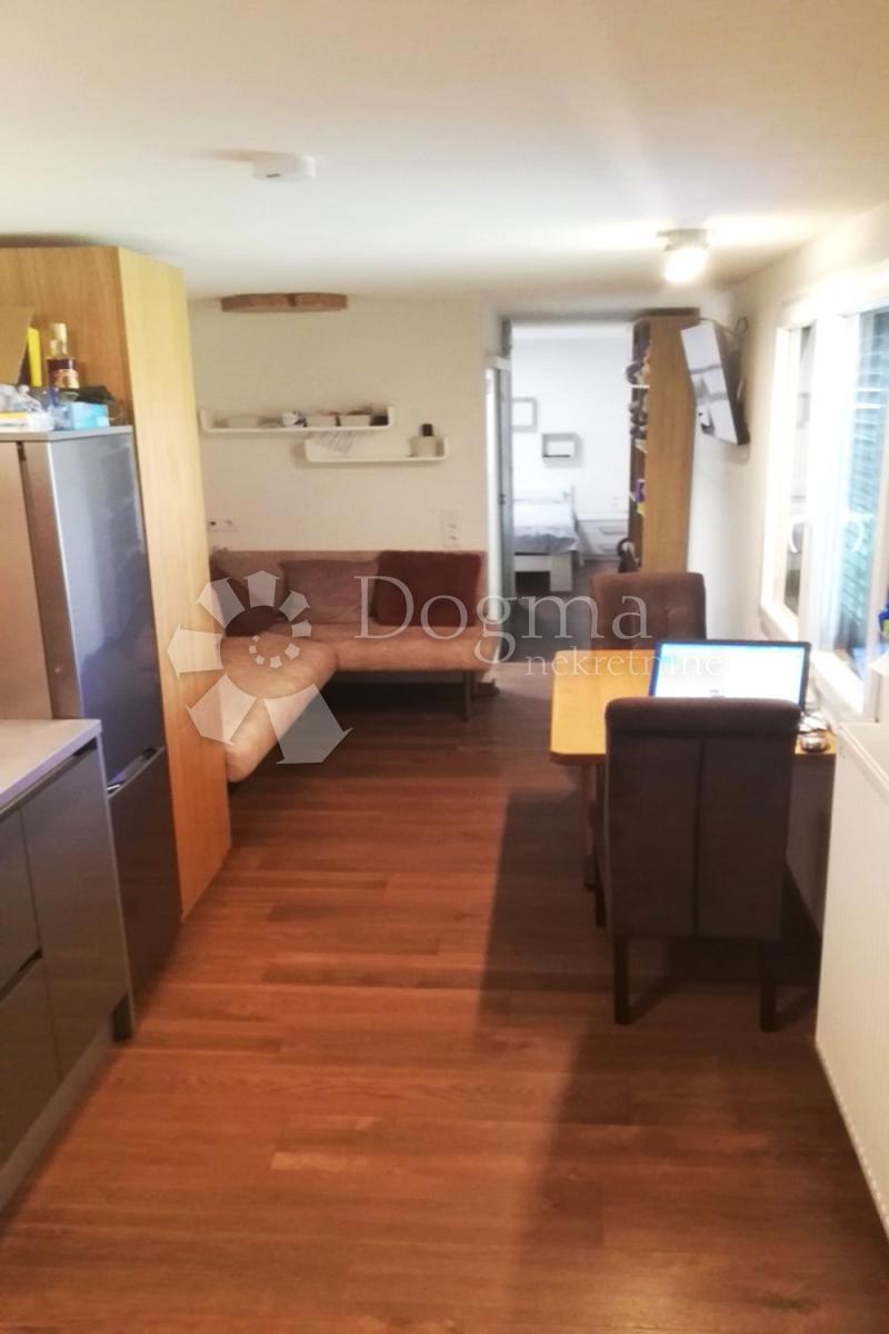 Terreno Vidulini, Žminj, 930m2