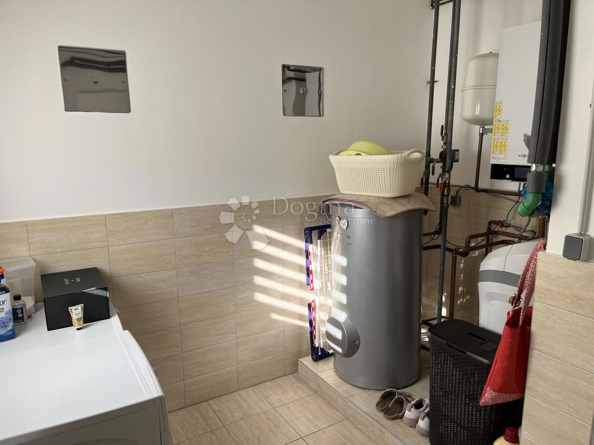 Casa Markuševec, Podsljeme, 303,51m2