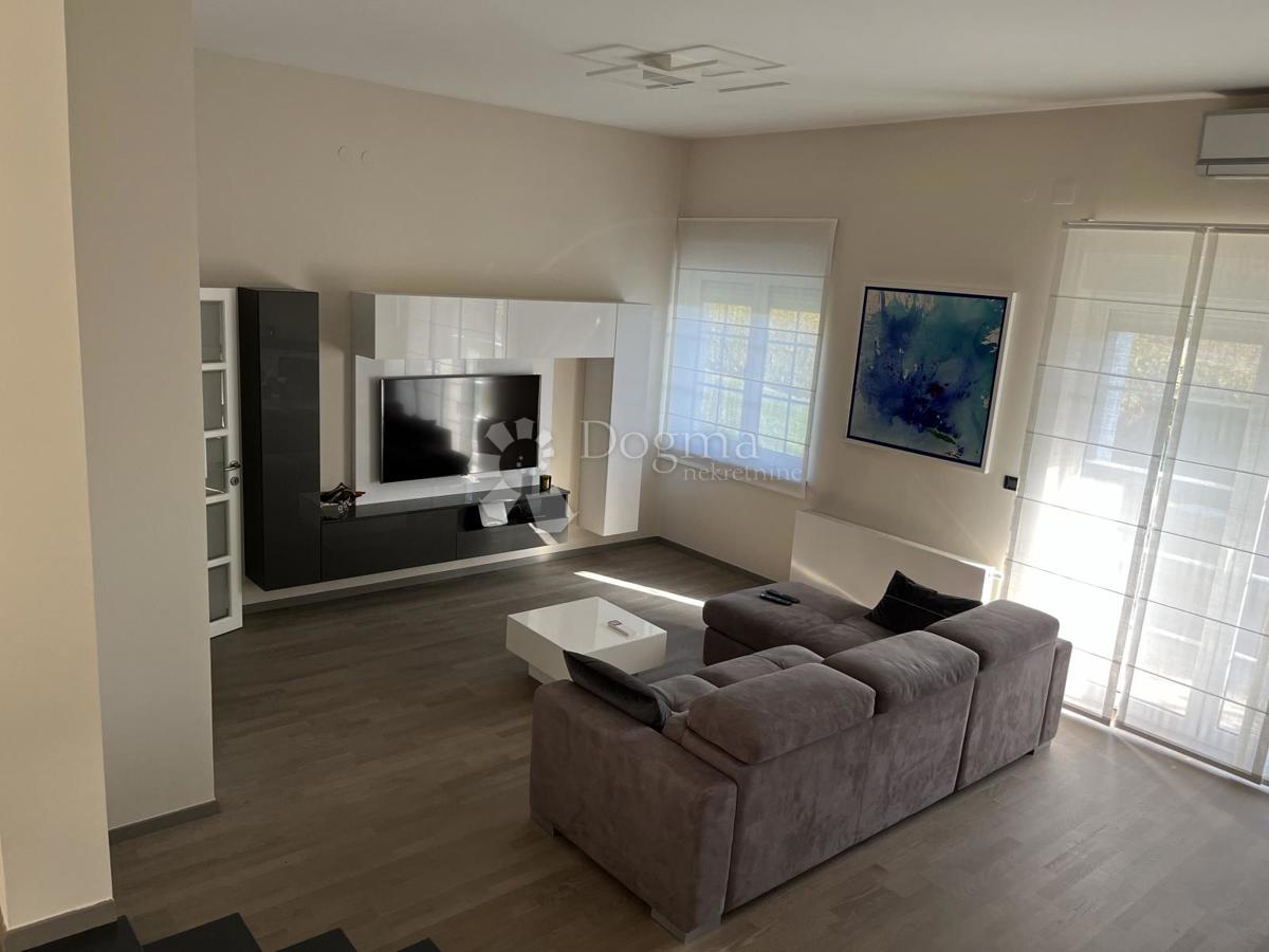 Casa Markuševec, Podsljeme, 303,51m2