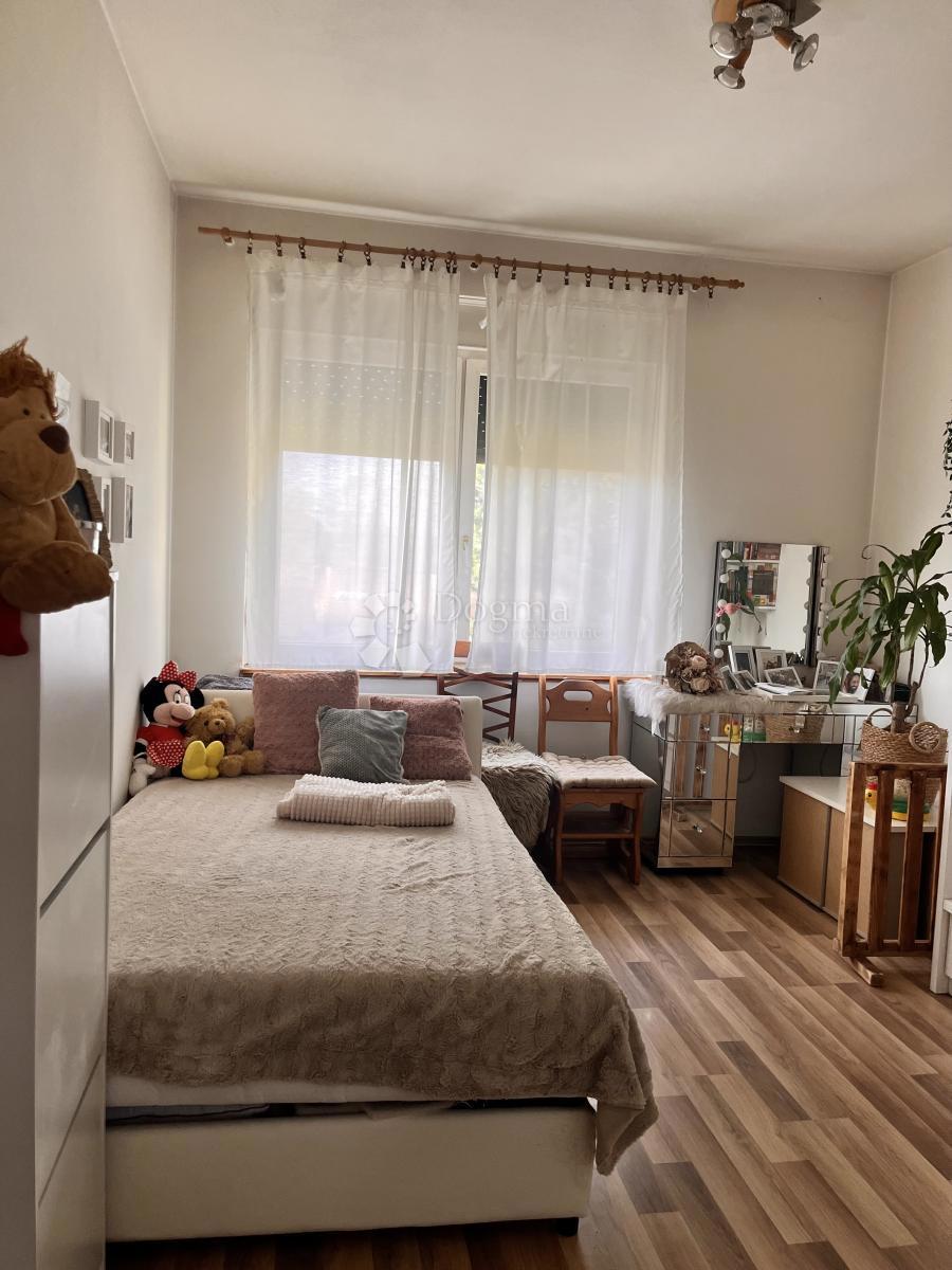 Allogio Petruševec, Peščenica - Žitnjak, 78,98m2