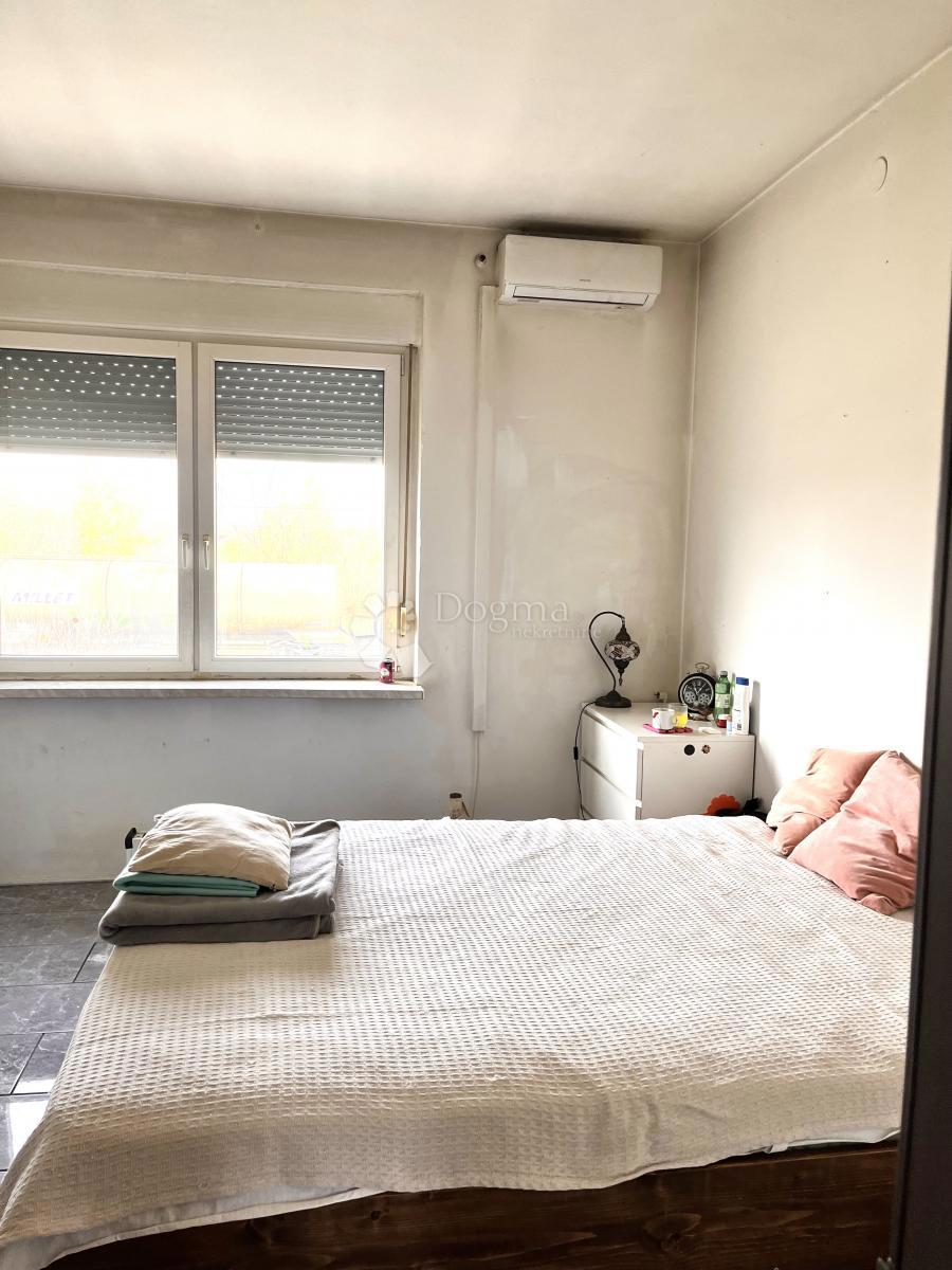 Allogio Petruševec, Peščenica - Žitnjak, 78,98m2