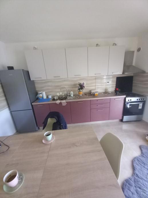 Allogio Visoka, Split, 82m2