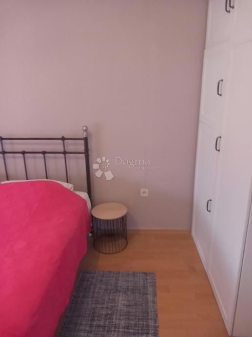 Allogio Visoka, Split, 82m2