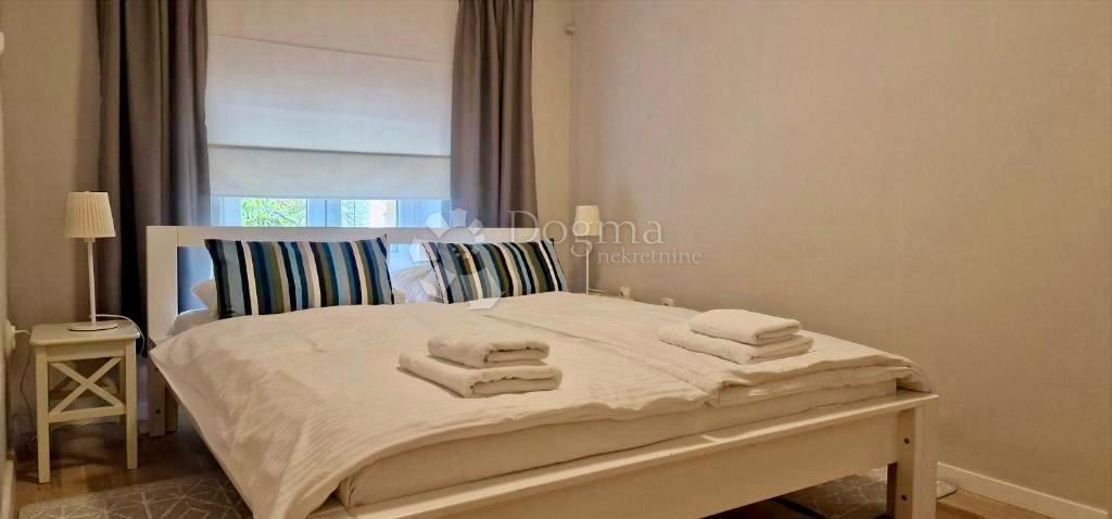 Allogio Opatija - Centar, Opatija, 40,70m2