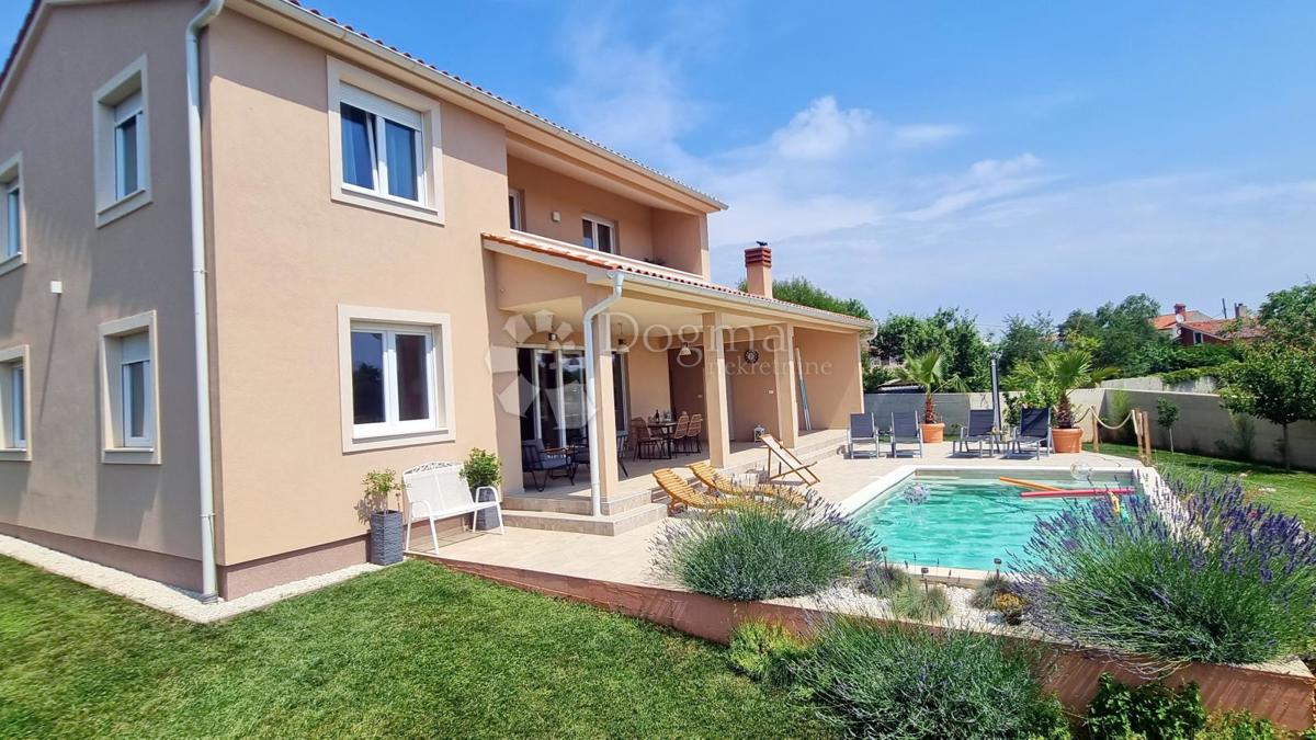 Bellissima casa a soli 3 km dal mare per vivere o per investimento