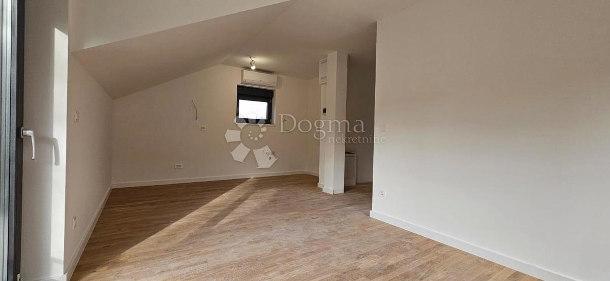 Allogio Remete, Maksimir, 60,24m2